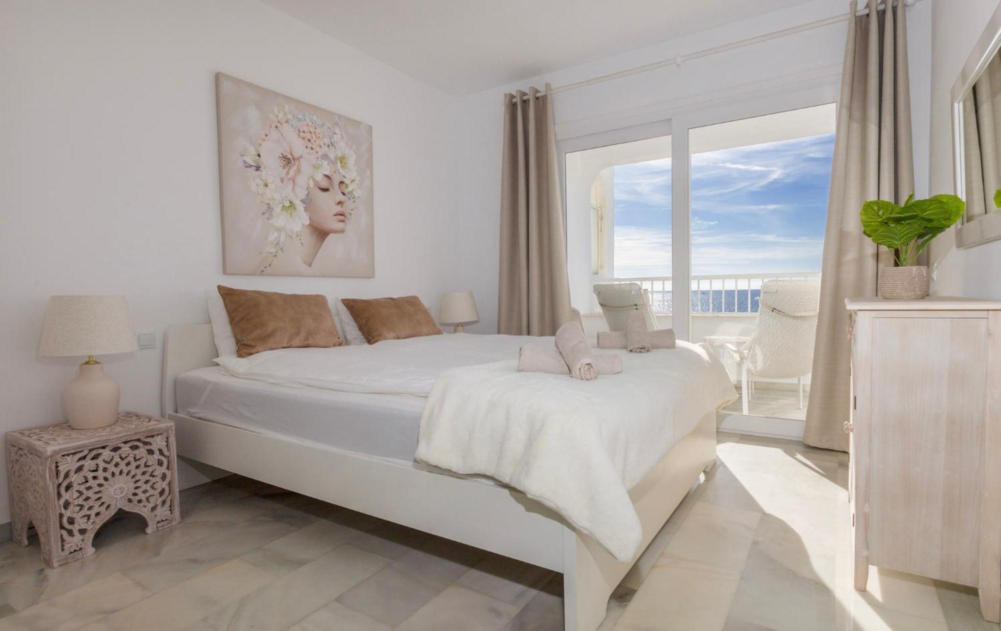 Oceanfront Mijas Apartment Luaran gambar