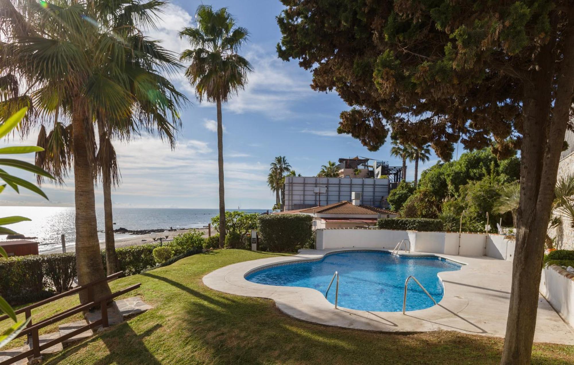 Oceanfront Mijas Apartment Luaran gambar