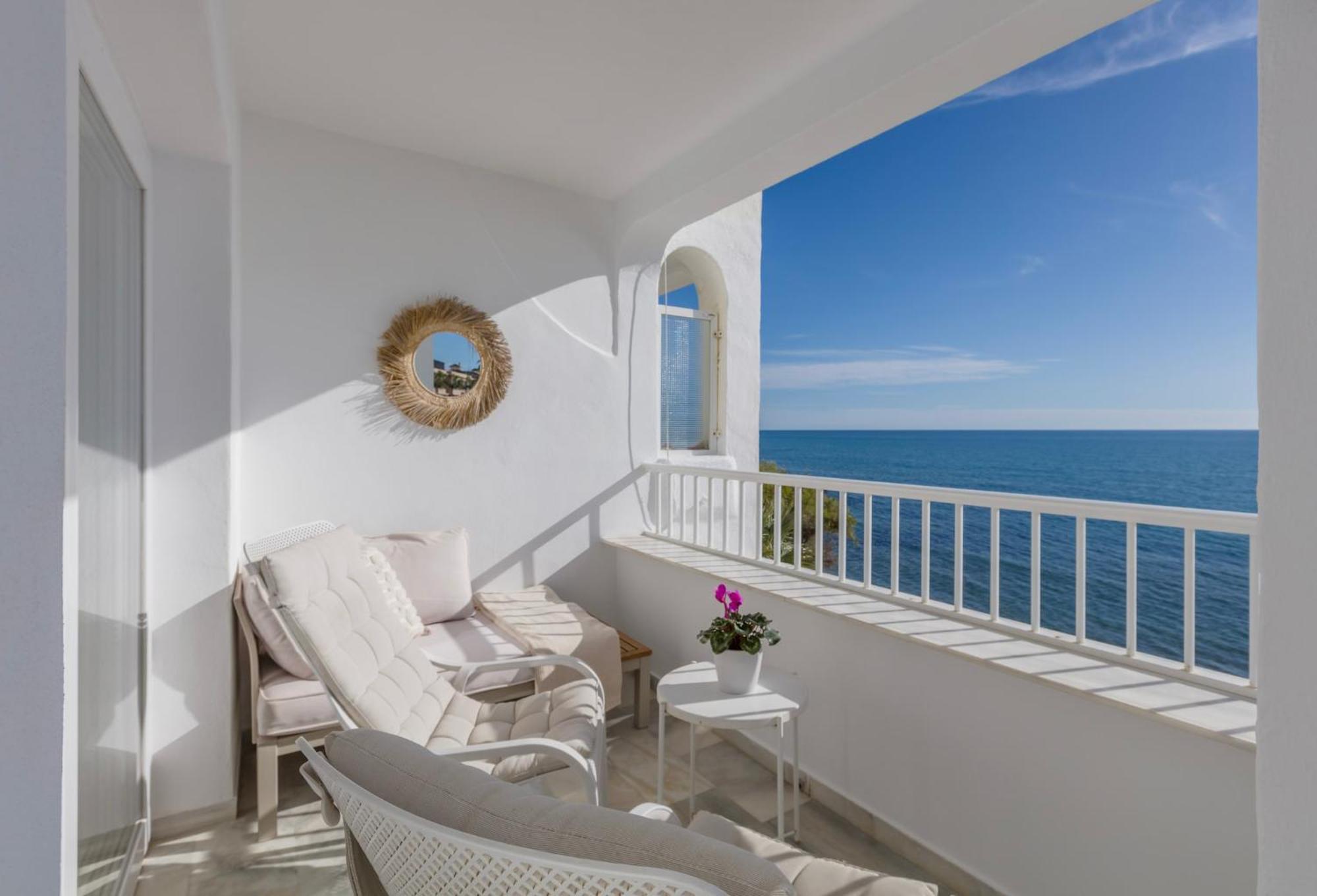 Oceanfront Mijas Apartment Luaran gambar
